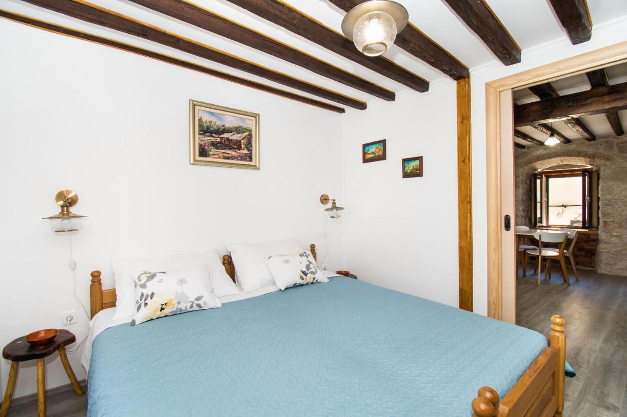 Apartment Rustika Skradin Buitenkant foto
