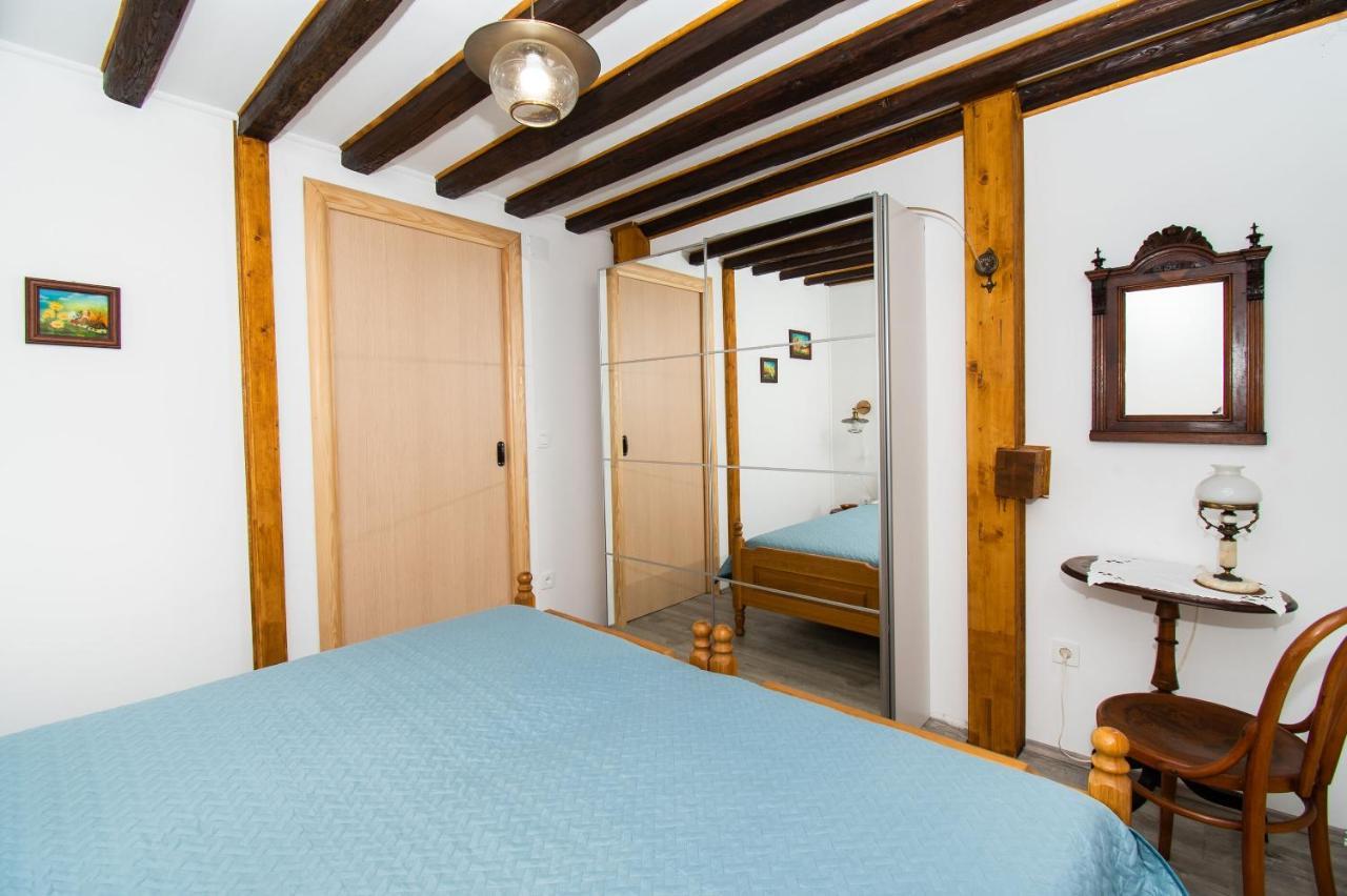 Apartment Rustika Skradin Buitenkant foto